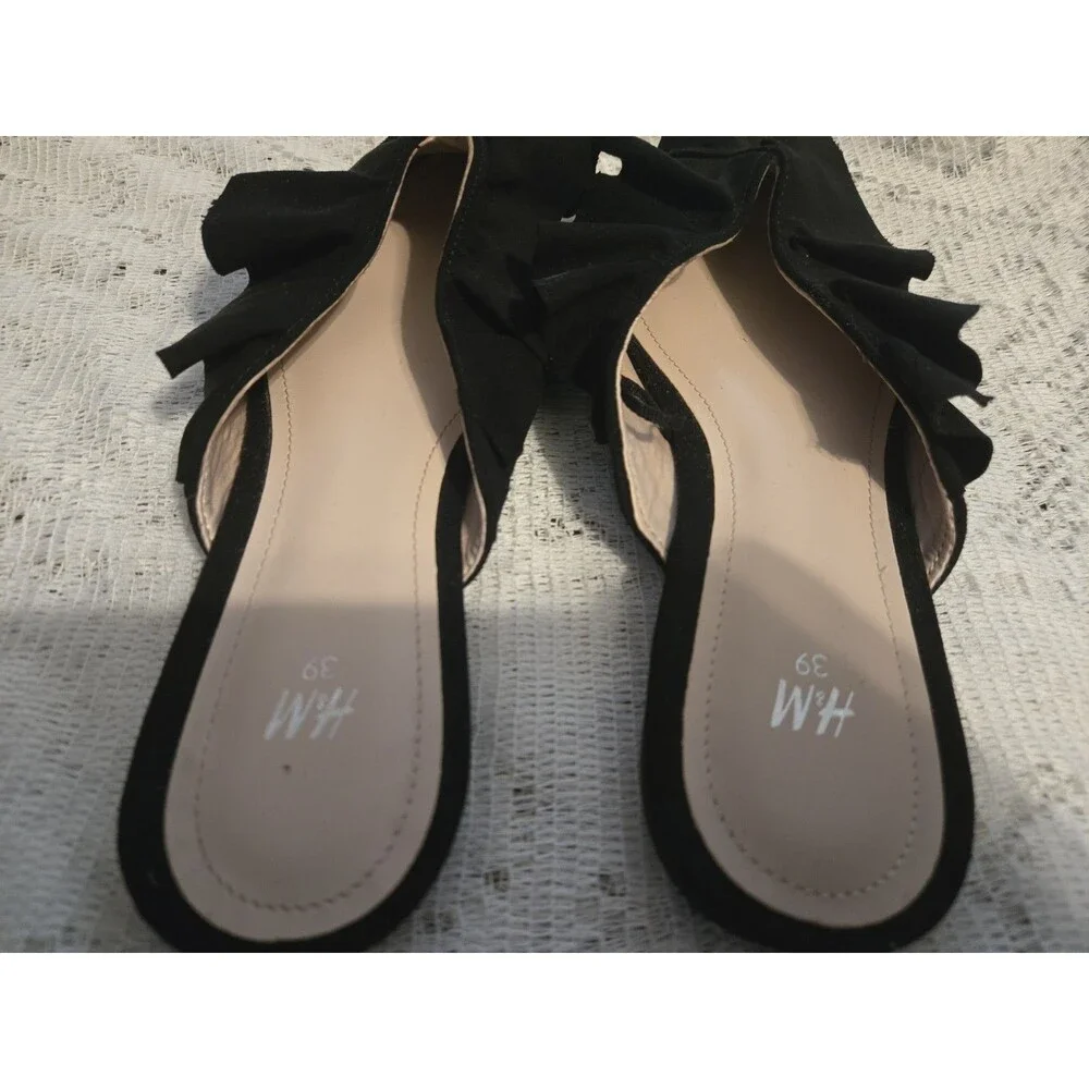H&M Black Ruffle Flat Shoes Size 39 USA Size 8.5